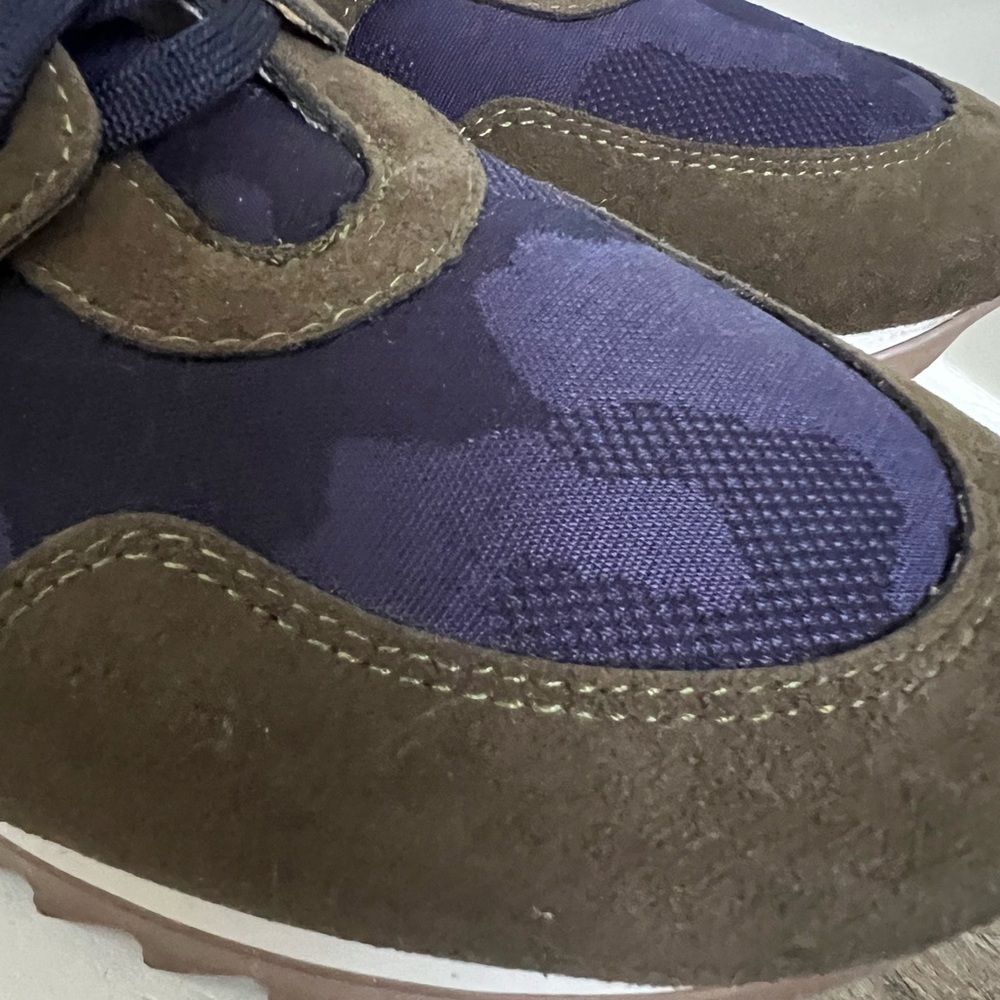 CHARLESTON SHOE CO. Women's Olive and Navy Sneakers - Picture 6 of 13